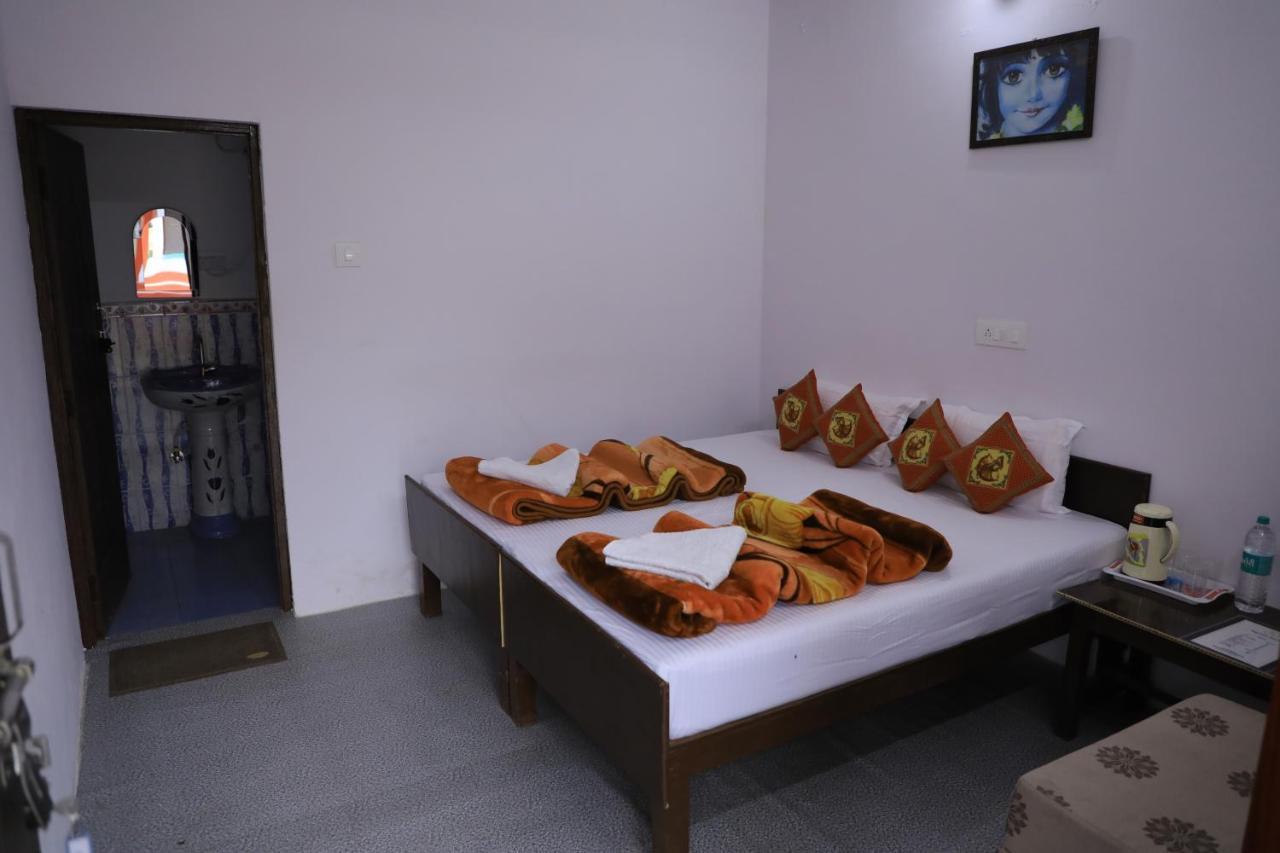 Rigveda Resort Barkot Exterior foto